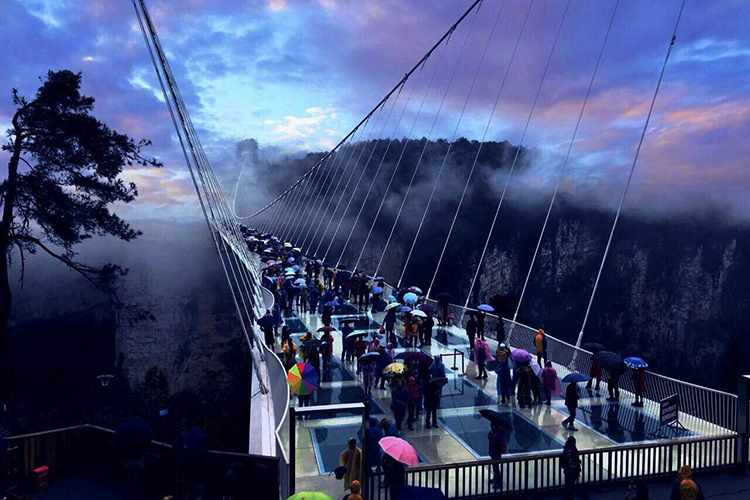 長沙出發(fā)到張家界玻璃橋、天門山、玻璃棧道、鳳凰古城3日游
